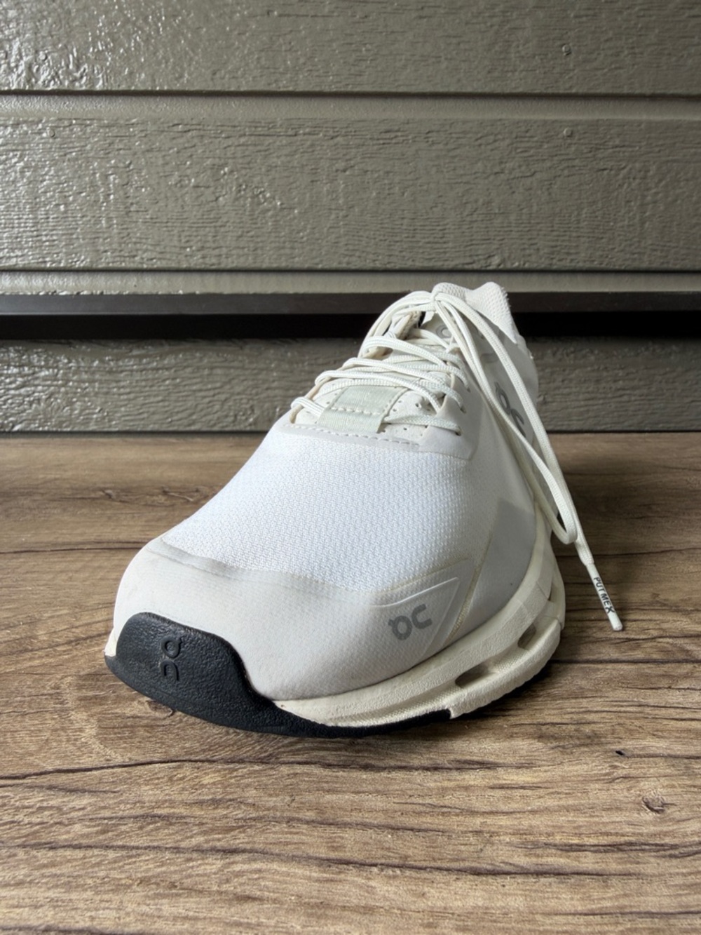 ON Men's Cloudnova Running Sneaker Shoes White, Size 11.5